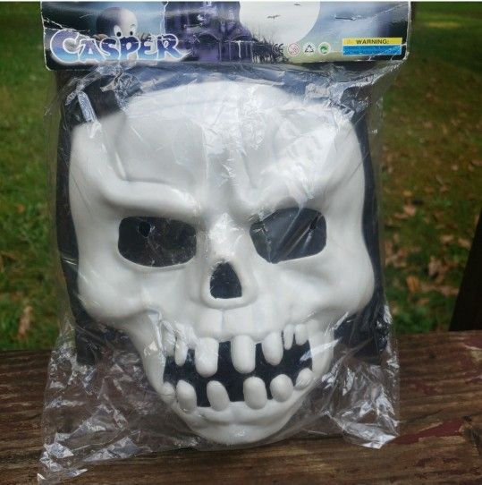 Vintage Casper Ghost Halloween Mask New In Package With FLAWS
