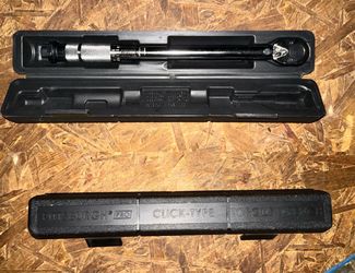 (2) Pittsburgh Pro 3/8” Torque Wrenches w/Cases