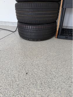 Tire R21 Pirrelli 1 brand new other just 1000mile used