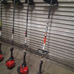 Troy-Bilt . 25cc 2-Cycle Straight Shaft Gas String Trimmer 