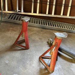 Car jacks