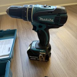 Makita 18V LXT Drill/Driver Kit – Battery, Charger & Case (Great Condition)