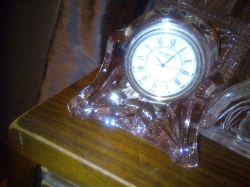 Crystal Desk Clock 