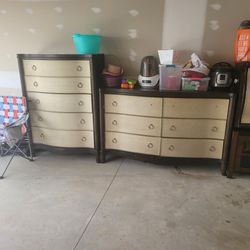 Dresser Set For Sale