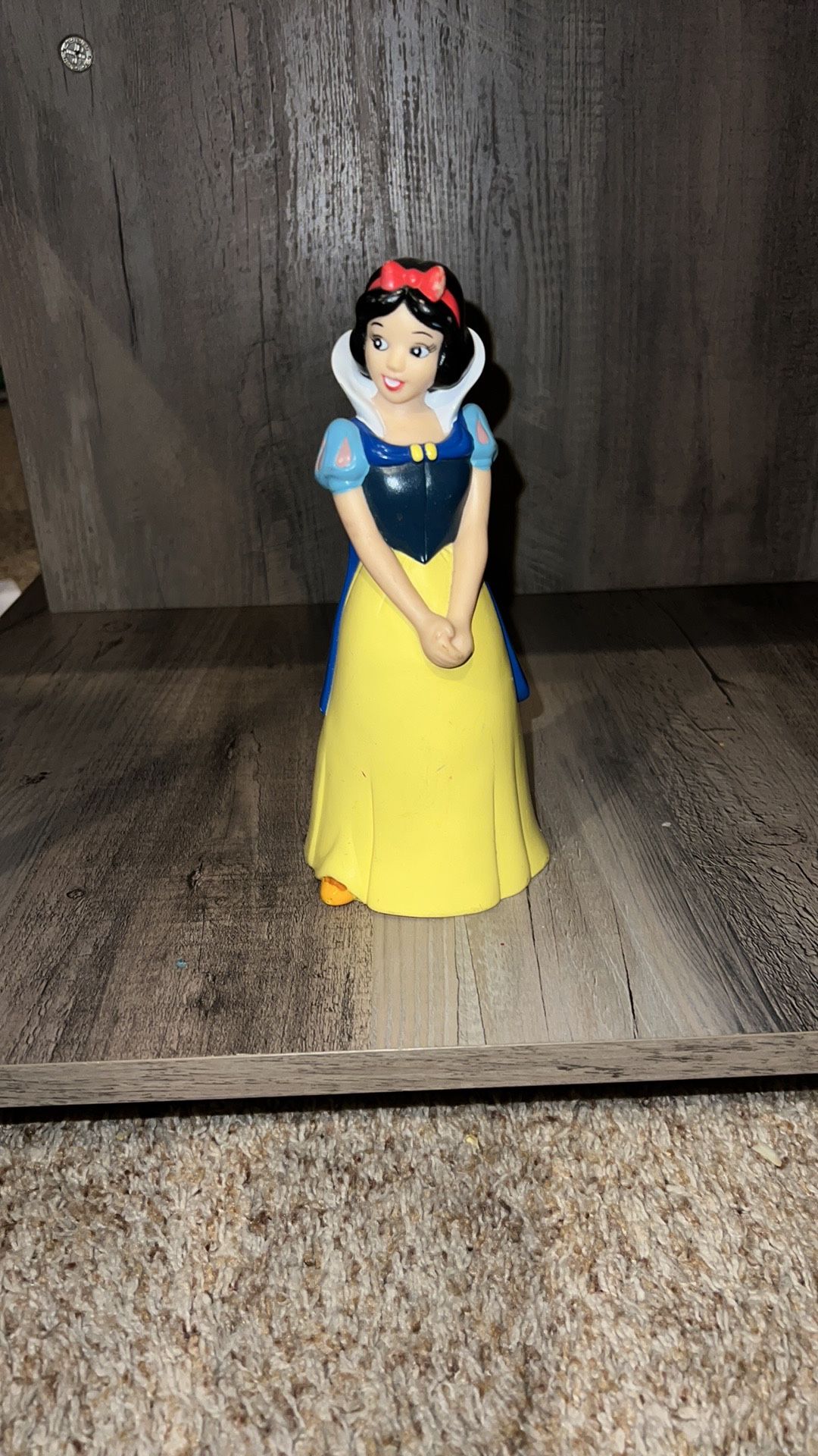 Disney Snow White Coin Bank Plastic 1990s Vintage 8” Princess Collectible Doll. Missing stopper