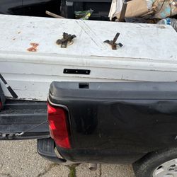 Weather guard Tool Box, Fits Ford Truck Bed