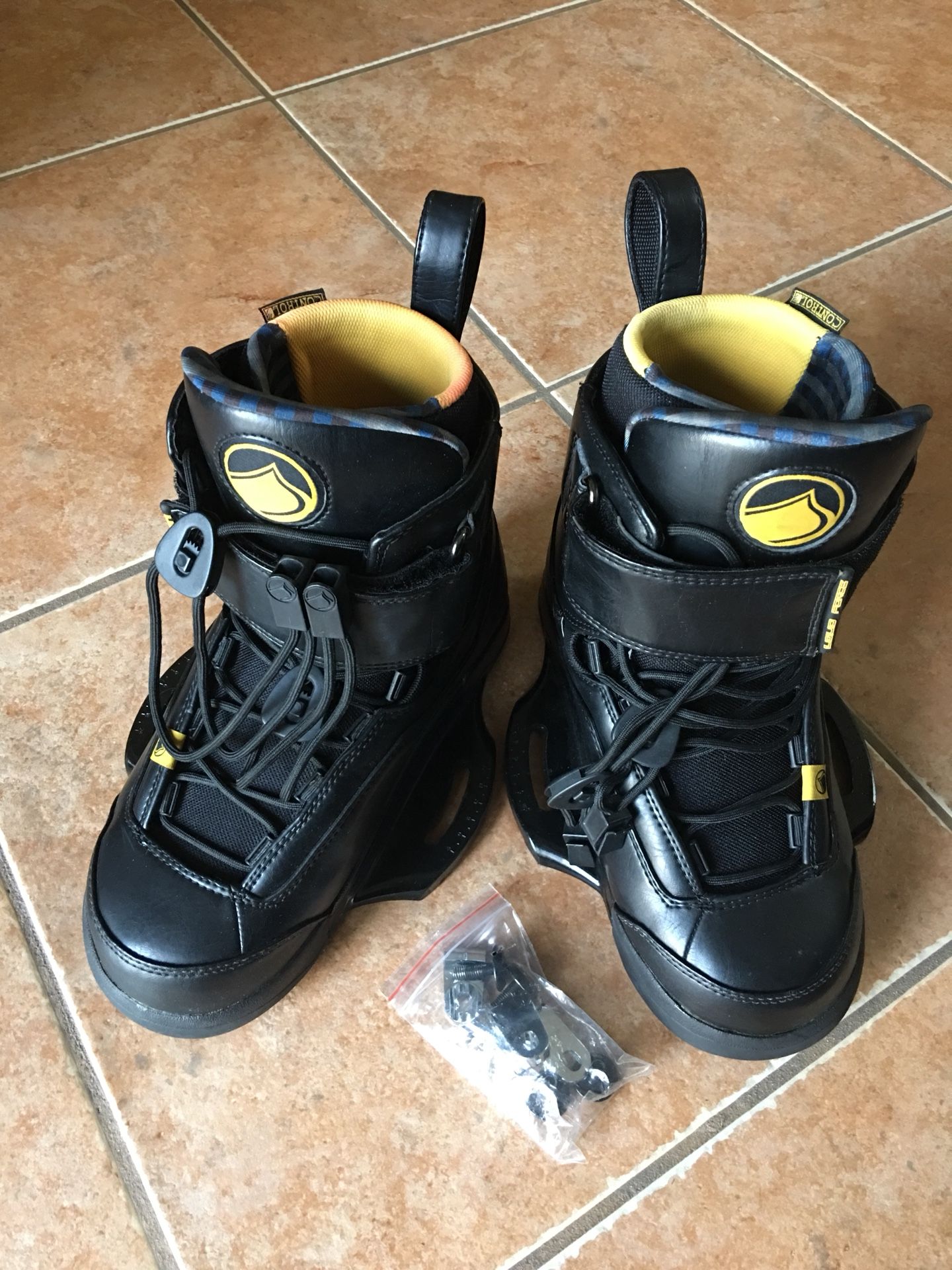Liquid Force Shane CT wakeboard bindings Men’s 6-8