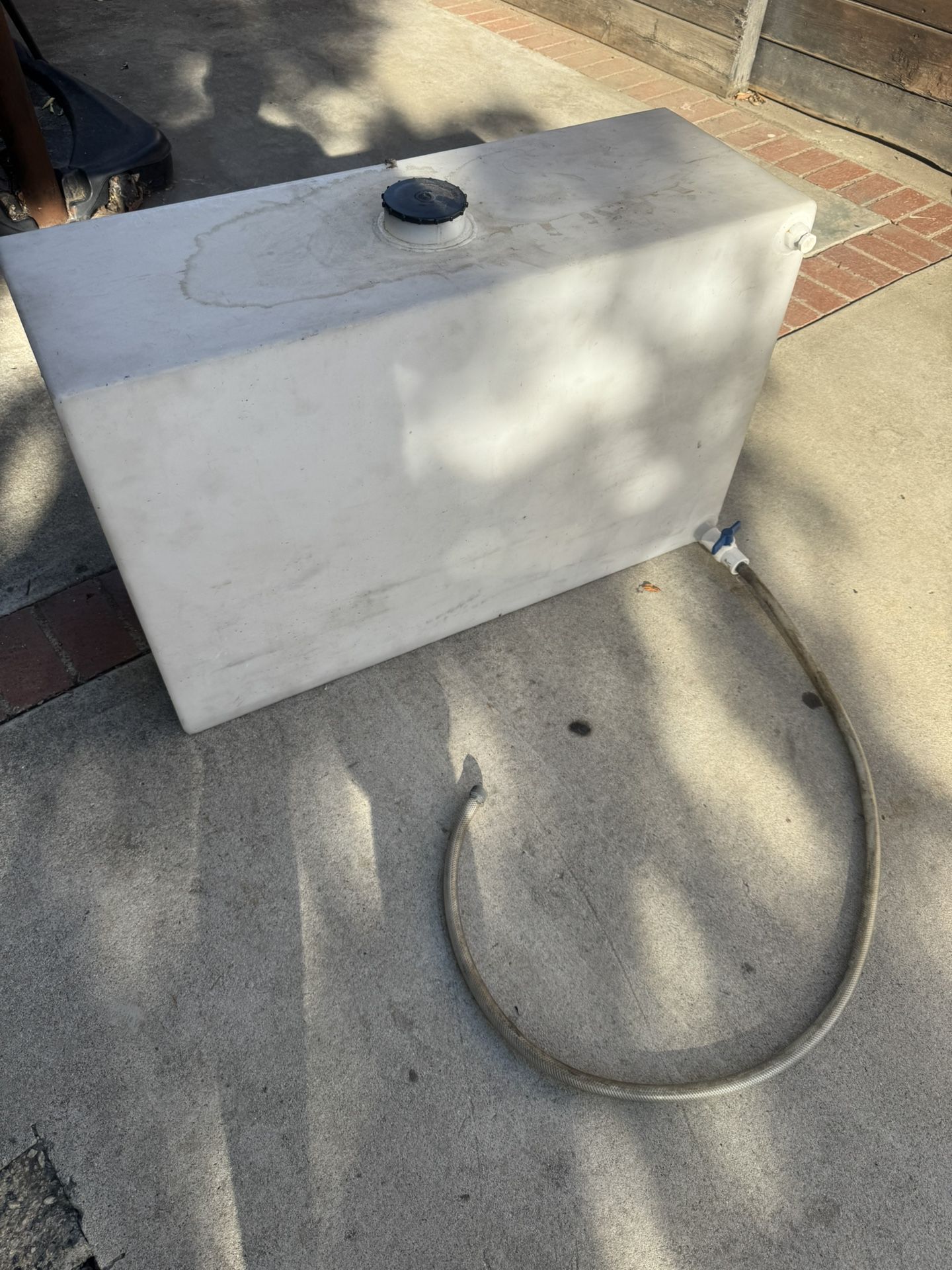 60 Gallon Water Tank