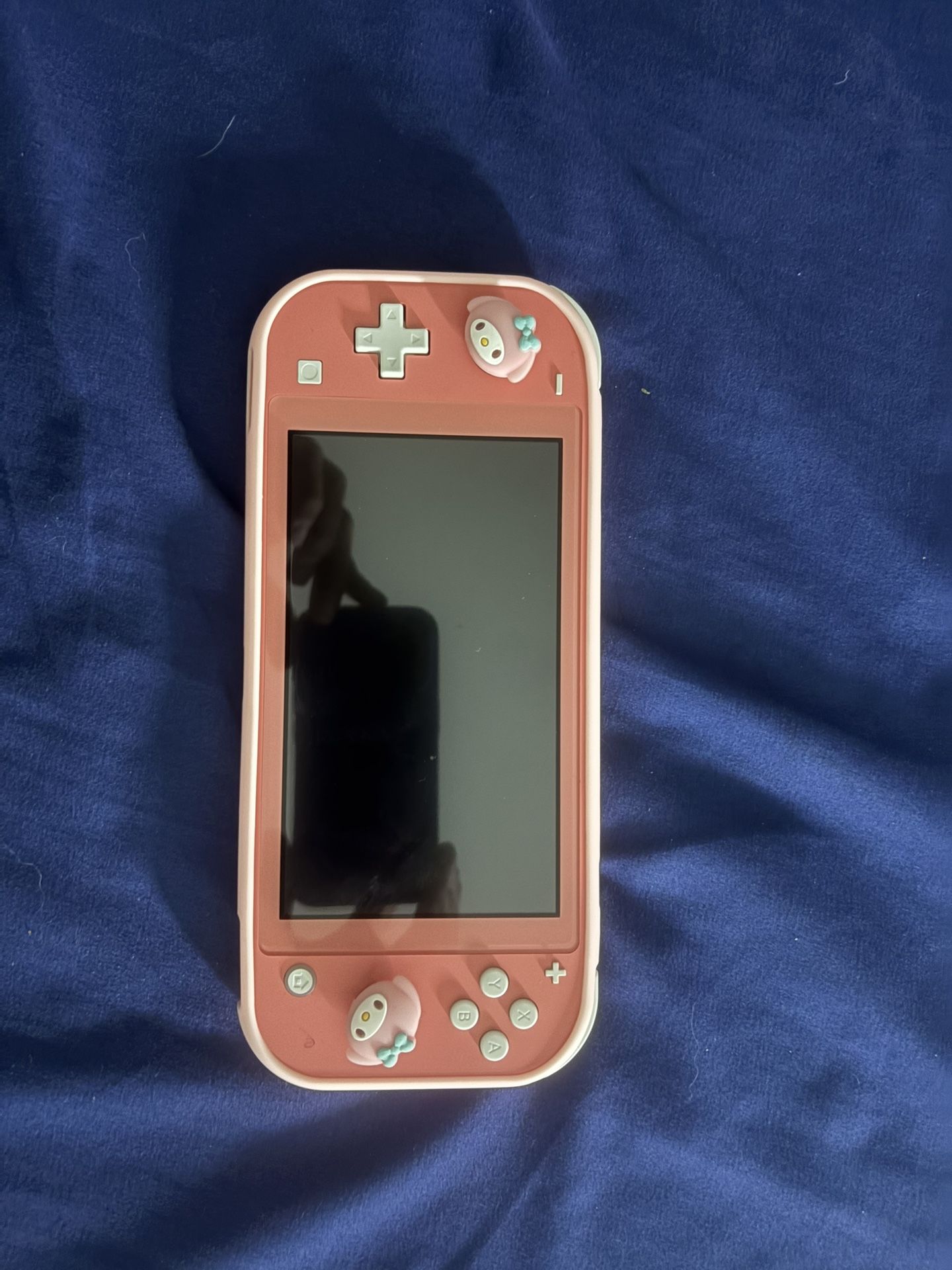 Pink Nintendo Switch Lite (Game + Case)