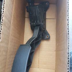 Sentra Pedal Part