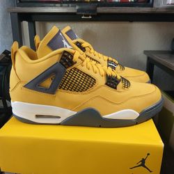 Jordan 4 Lightning Sz 9.5 