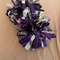 Girls Pom Pom Set