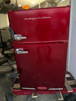 refrigerator .