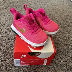 Toddler Size 5c Hot Pink Nike Air Max Motion