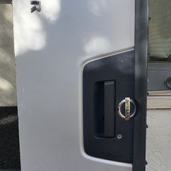 Nissan Frontier Tailgate  2005 to 2019