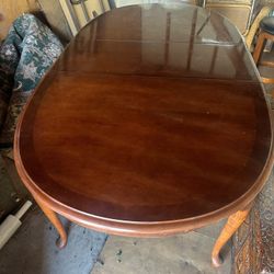Redwood Dining Table 