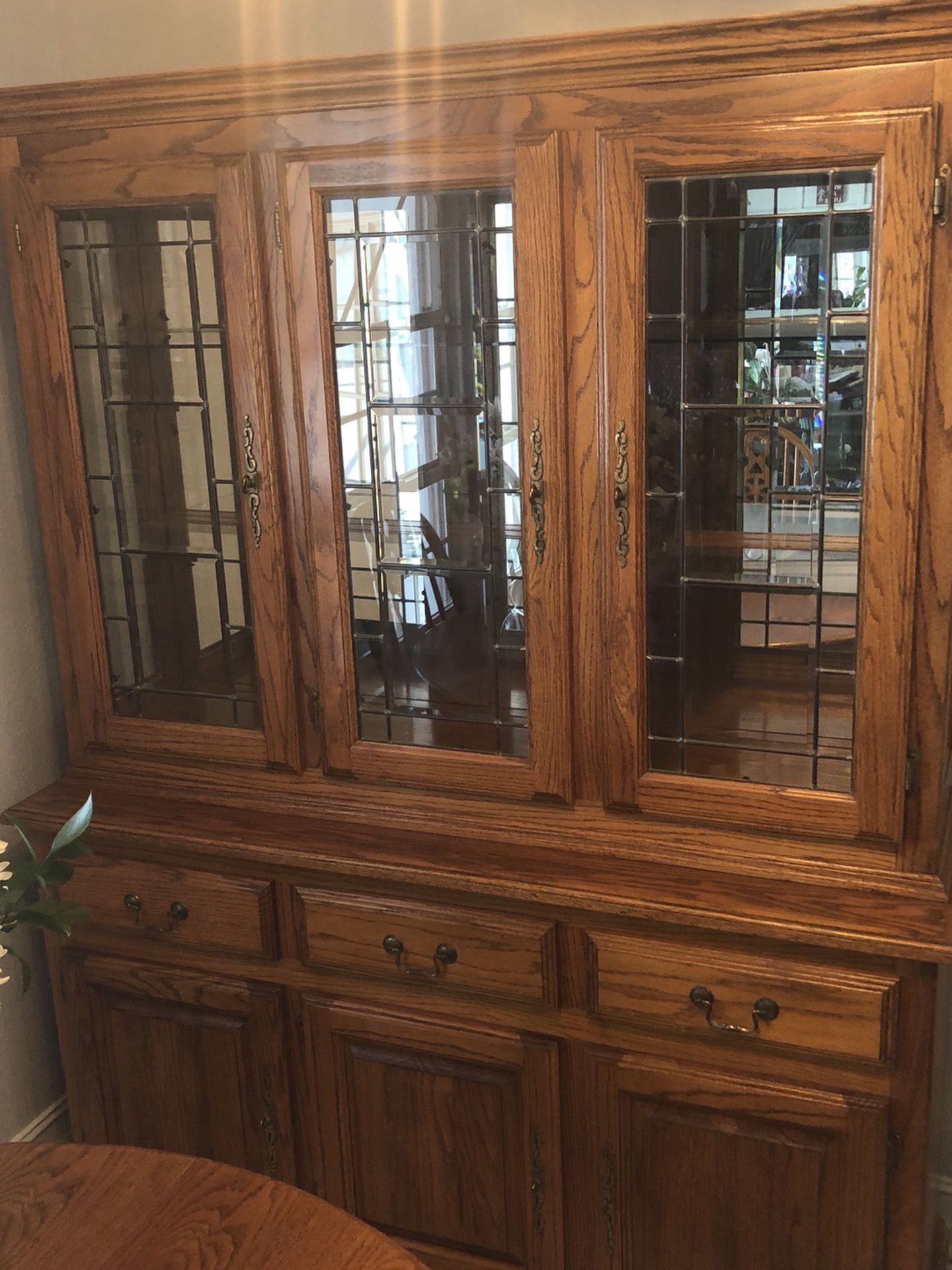 Oak China Cabinet/hutch with Lots Of Storage