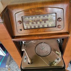 Antique Radio