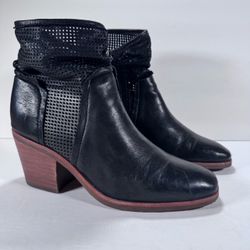 Sofft Chantey Black Leather Stacked Block Heel Ankle Booties Women Size 9M