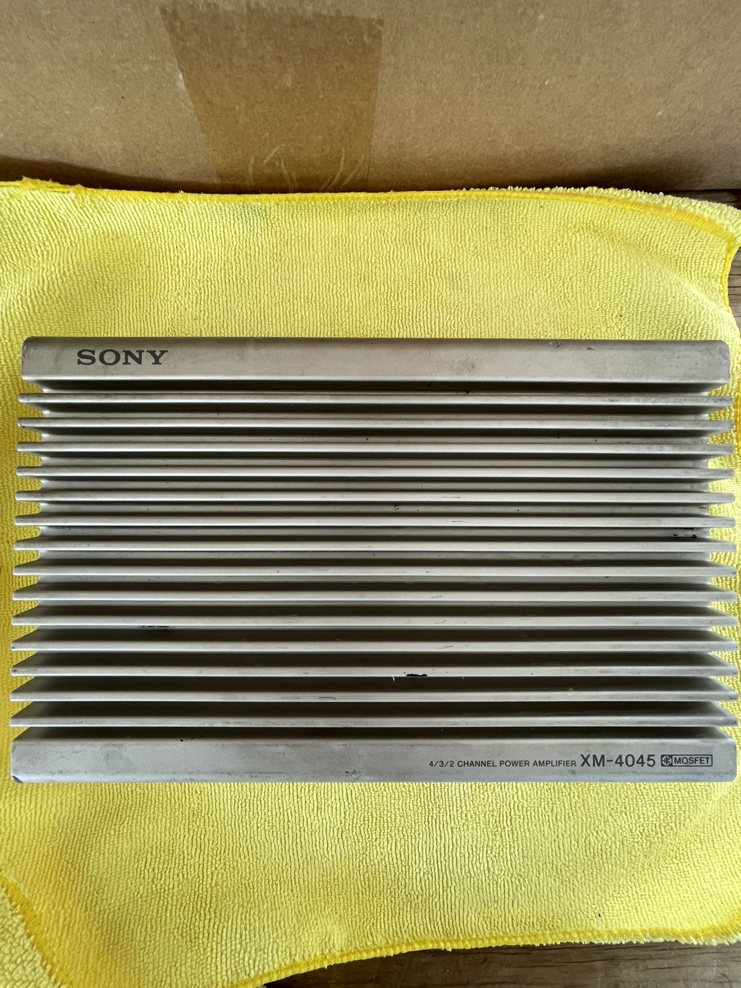 Sony XM-4045 Power Amplifier 4/3/2 Channel MOSFET Car amp ( Japan )