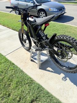 2025 Surron lbx