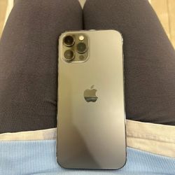 iPhone 12 Pro Max 512 G UNLOCKED Still Has Apple Care