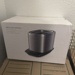 William Sonoma Signature toast Series Toaster