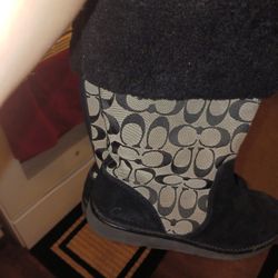 Coach Boots Black And Grey! Size 8.5