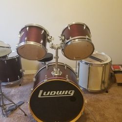 Ludwig Drum Set With Pearl Tom
