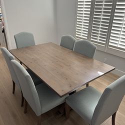 70’’ Dining Table + 6 chairs