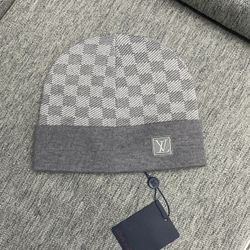 LV Beanie (CHECK DESCRIPTION!)