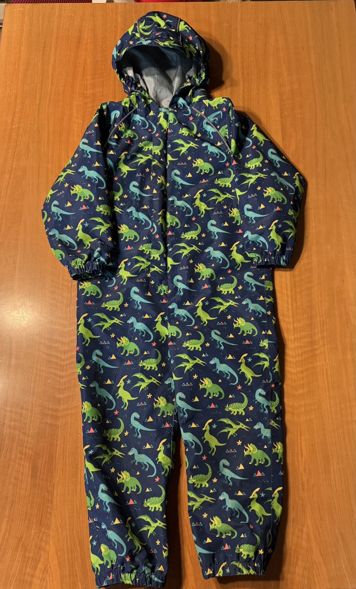 Jan & Jul 5T toddler rain/wind suit