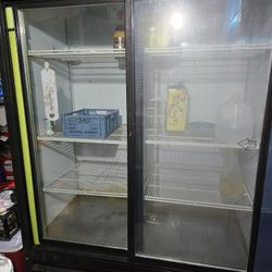 NEVERA / REFRIGERADOR COMERCIAL DE EXHIBICIÓN