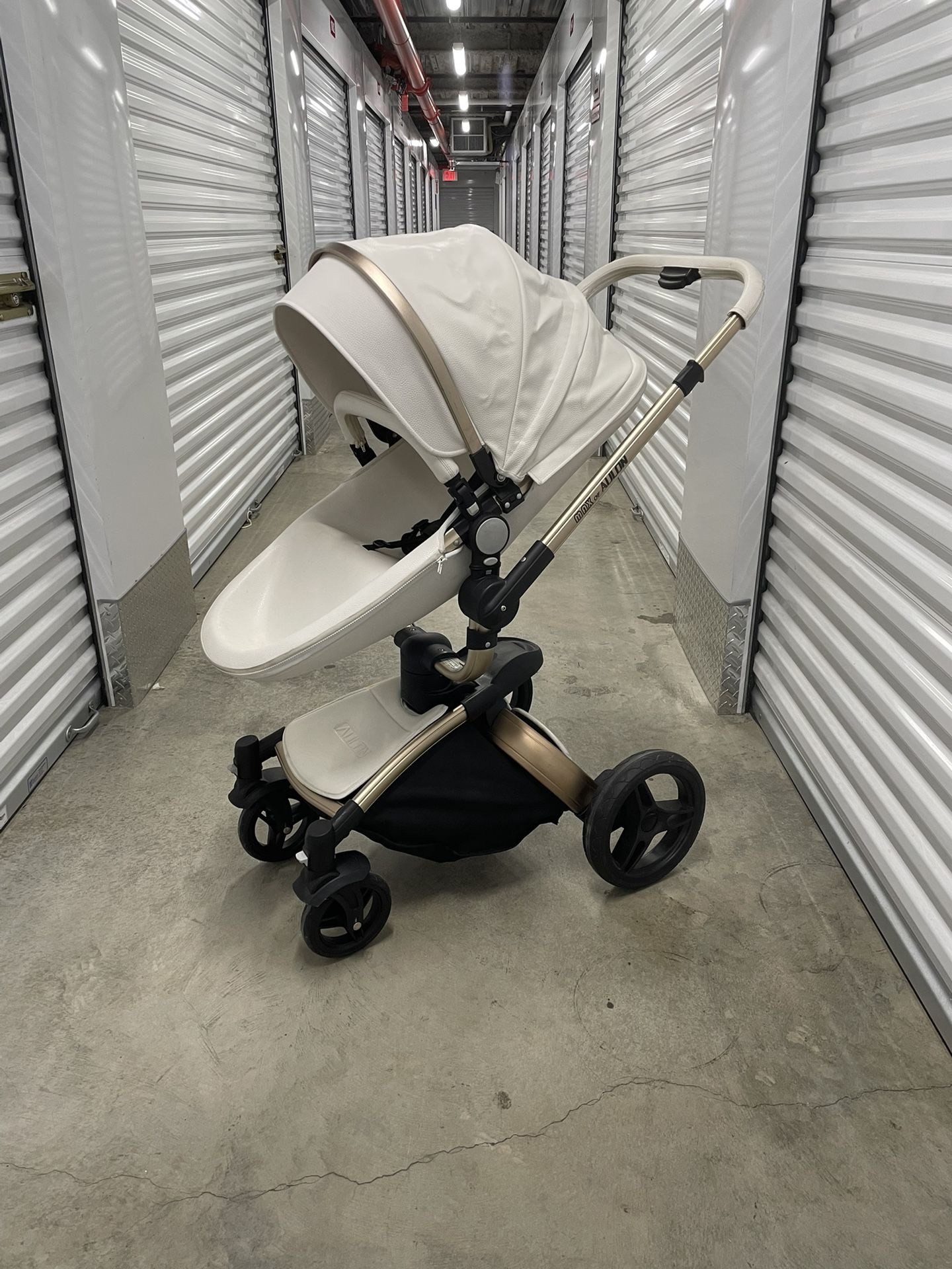 Max of Aulon Baby Stroller 360° Rotation Luxury Pram Wagon Stroller Newborn Bassinet Pram