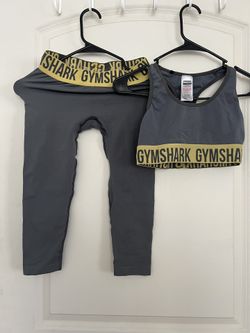 GYMSHARK SET
