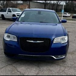 2019 Chrysler 300