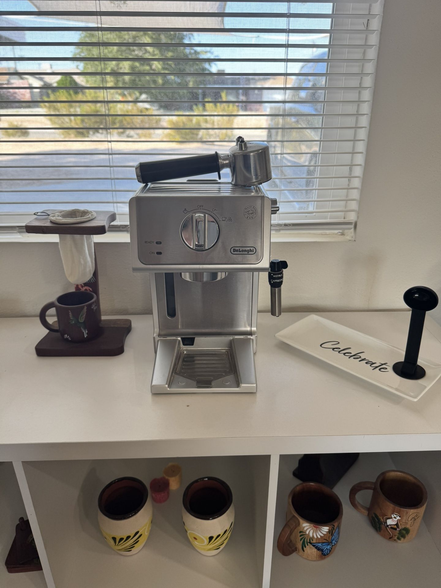 De'Longhi 15 Bar Pump Espresso Machine