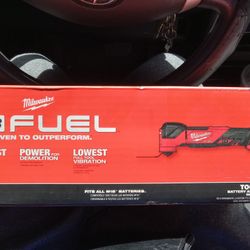 Milwaukee Oscillating Multi Tool M18