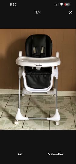 FOLDABLE BABY HIGH CHAIR!!!