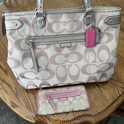 Coach Purse & Wallet