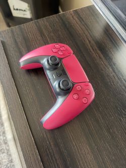 PlayStation 5 controller