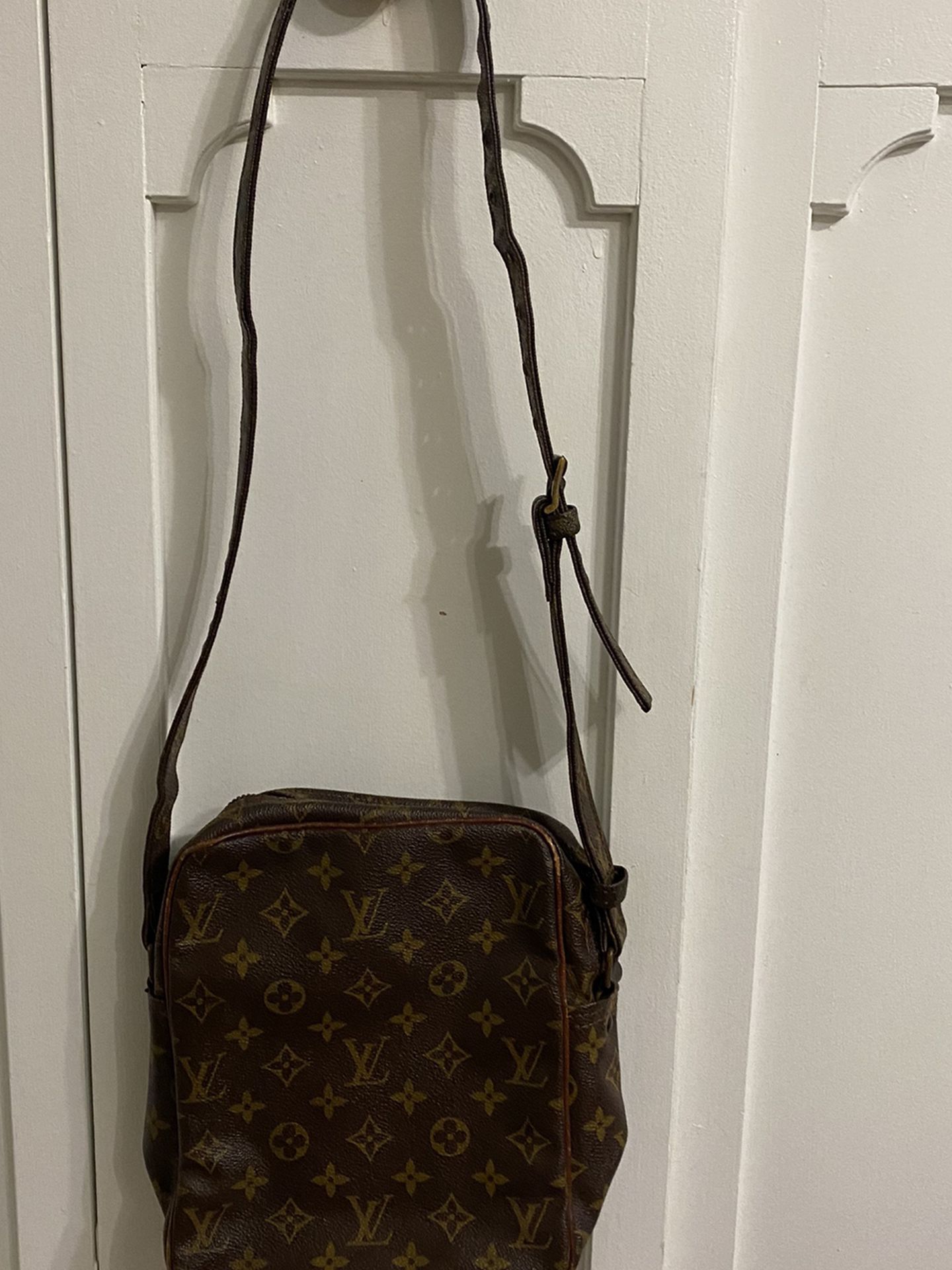 Authentic Louis Vuitton Crossbody Bag