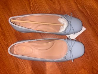 Baby blue lace shoes