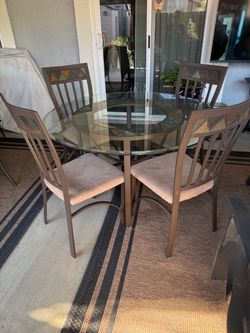 Dining set