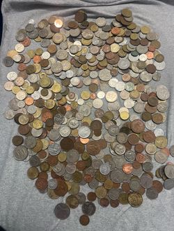 foreign coins, 540 pieces