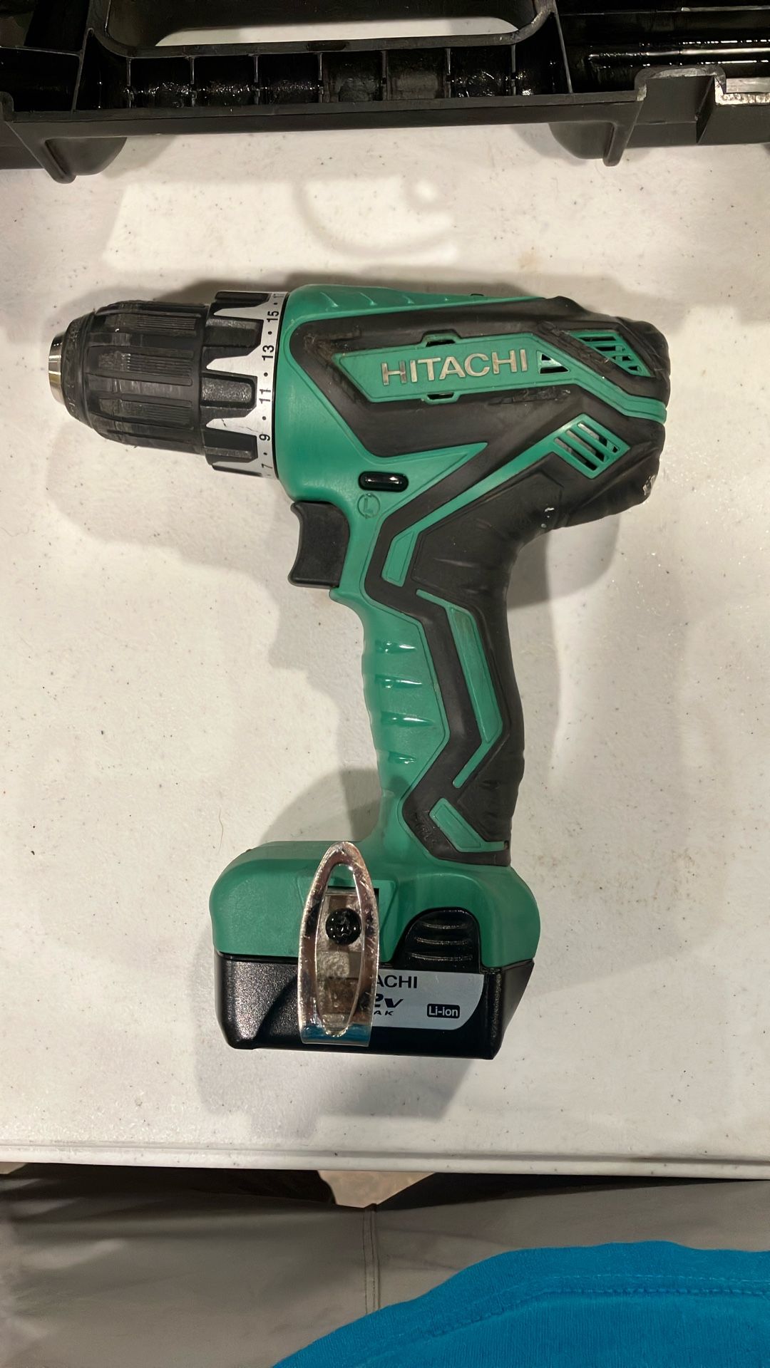 Hitachi 12v Drill