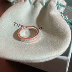 Tiffany & Co. Ring size 4