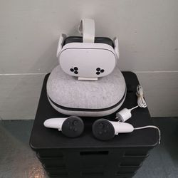 Meta Quest 3s 128GB VR Headset with Controllers and Case