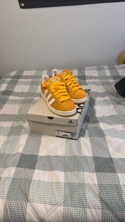 Adidas Campus