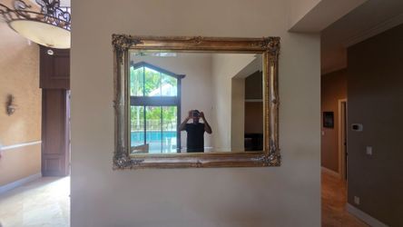 Vintage mirror-free delivery